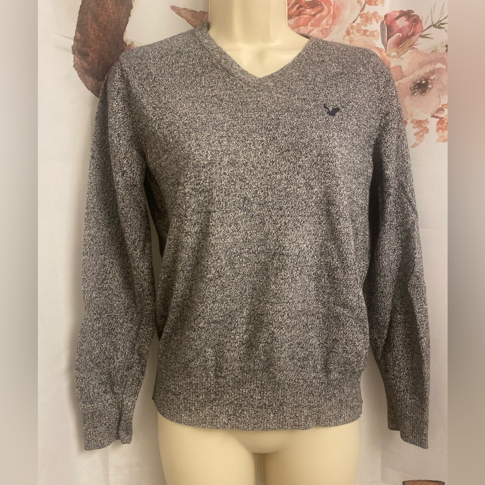 Ladies small Gray V-Neck Sweater​​​